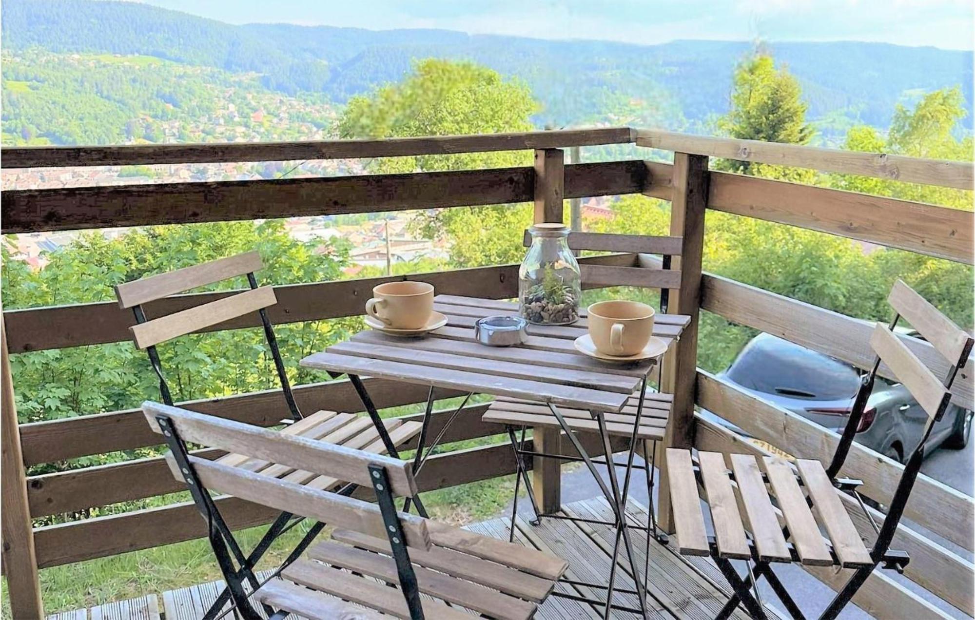 Gorgeous Apartment In Gerardmer With Kitchen Ngoại thất bức ảnh