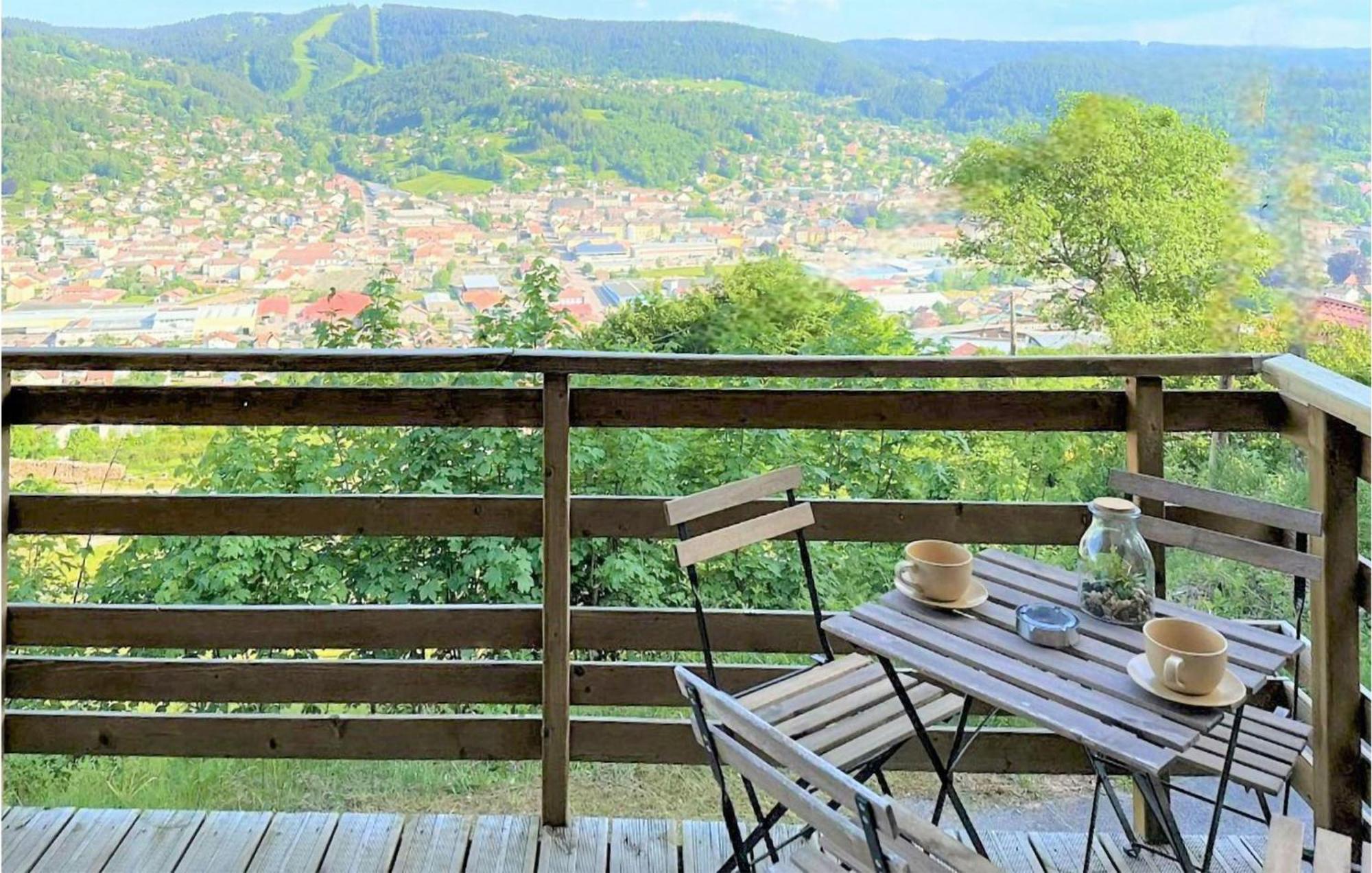 Gorgeous Apartment In Gerardmer With Kitchen Ngoại thất bức ảnh